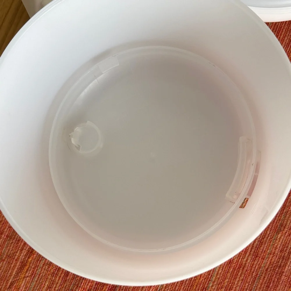 Muji white ultrasonic